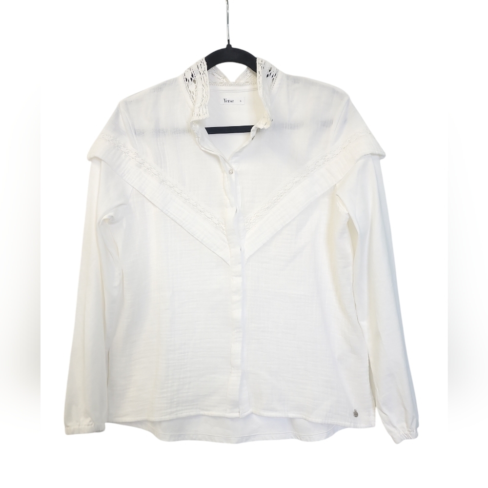 Yerse gauzy cotton button down shirt embroidered cotton lace accent
